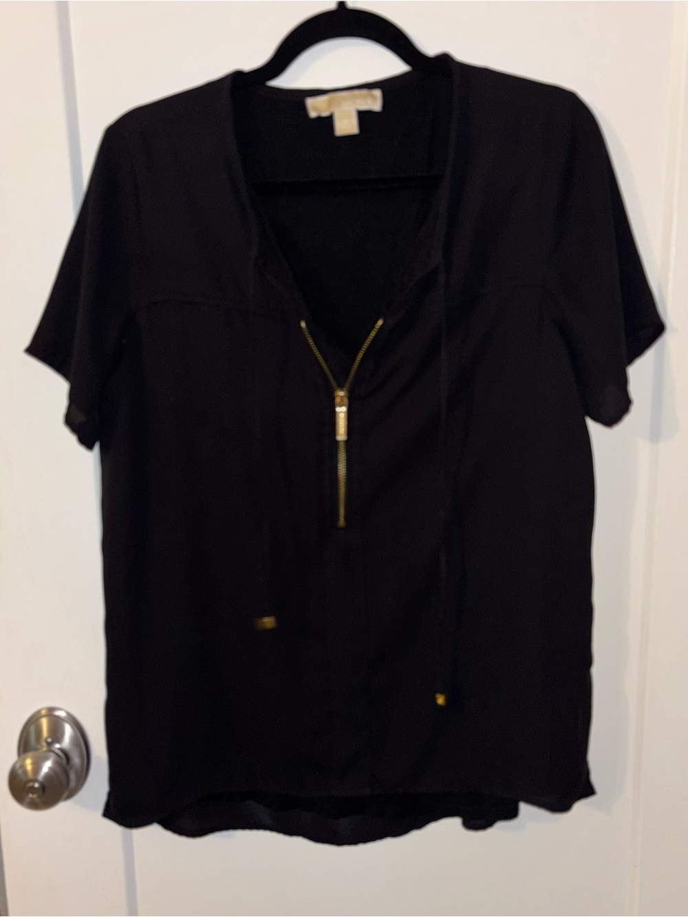 Black Short-Sleeve V-Neck Top with Gold Zip